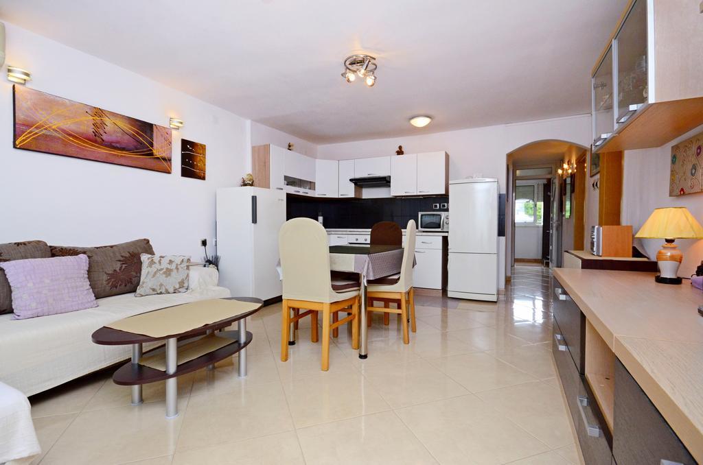 Apartment Diamar Split Phòng bức ảnh